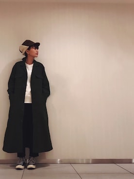 「Pilgrim Surf Supply（ピルグリムサーフサプライ）のアイテム（キャップ）」を使った、潮田あかりさん（レディース・166cm）の冬コーディネート