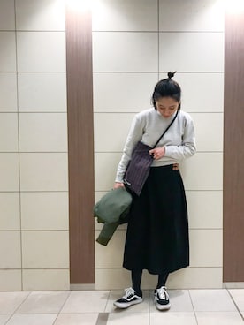 「O'NEILL（オニール）のアイテム」を使った、潮田あかりさん（レディース・166cm）の春コーディネート