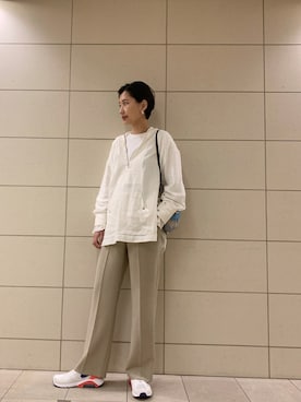 「CINOH（チノ）のアイテム（ジャケット/アウター）」を使った、潮田あかりさん（レディース・166cm）の春コーディネート