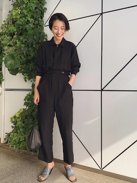 「Johnbull Private labo（ジョンブルプライベートラボ）のアイテム（つなぎ/オールインワン）」を使った、潮田あかりさん（レディース・166cm）の春コーディネート