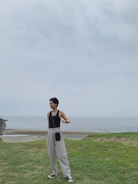 「海」｜「アイテム（財布/小物）」を使った、潮田あかりさん（レディース・166cm）の夏コーディネート