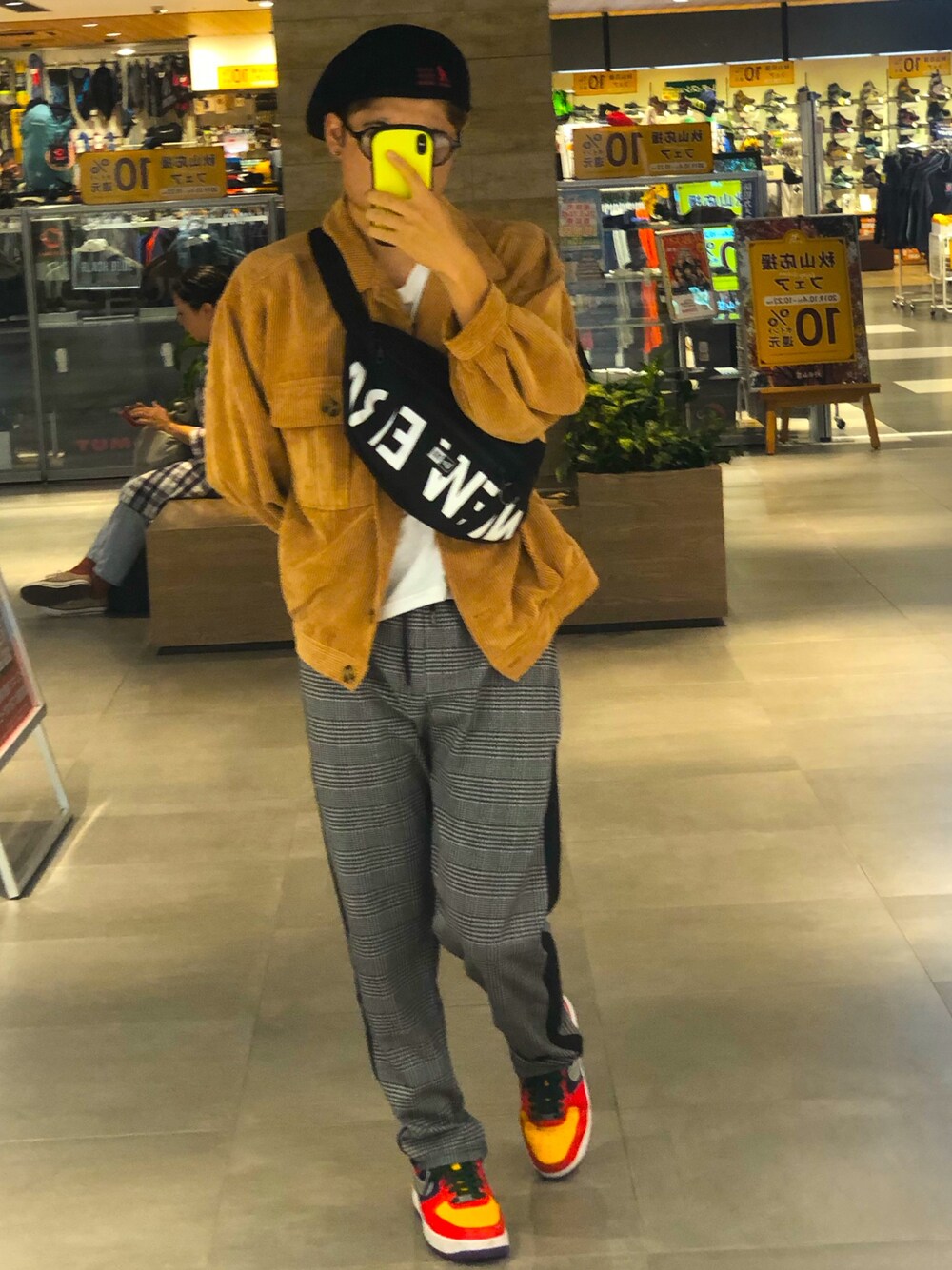「秋コーデ」｜「しまむらのアイテム（モッズコート、ブラウン系）」を使った、BUSU BOY®︎さん（メンズ・171cm）の秋コーディネートの1枚目の写真
