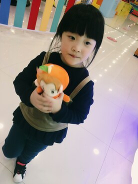 「petit main（プティマイン）のアイテム（その他トップス）」を使った、幸运草小Candyさん（キッズ・110cm）の冬コーディネート