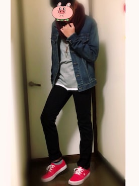 えいさく(フォロバ100)さんのコーディネート