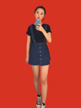 「CONVERSE（コンバース）のアイテム（シューズ、ブラック系）」を使った、Kyyyyyylinさん（レディース・162cm）の春コーディネート