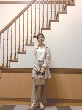 「apres jour mignon（アプレジュールミニョン）のアソート線画シャツ【ZOZOTOWN限定アイテム】（Shirts、ベージュ系）」を使った、Nelly💐さん（レディース・155cm）の春コーディネート