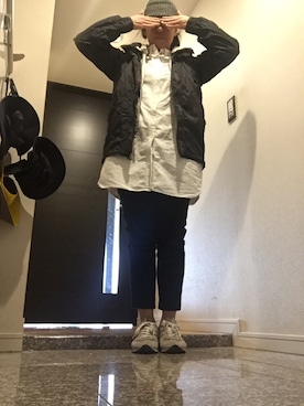 「シャツワンピ」｜「アイテム（ナイロンジャケット）」を使った、Zentaroさん（レディース・162cm）の春コーディネート
