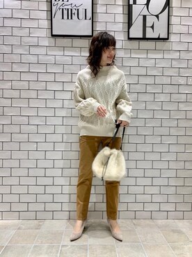 Healthyコーデュロイテーパードパンツを使った人気ファッションコーディネート Wear