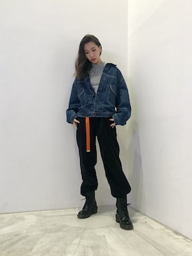 「SILVER TAB（シルバータブ）のアイテム」を使った、リーバイス STAFF WOMENさん（レディース・166cm）の秋コーディネート