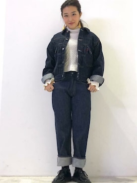「Levi's（リーバイス）のアイテム（ニット/セーター）」を使った、リーバイス STAFF WOMENさん（レディース・155cm）の冬コーディネート