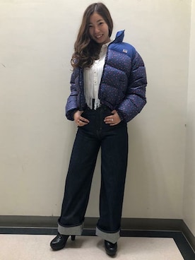「Levi's（リーバイス）のアイテム（ダウンジャケット/コート）」を使った、リーバイス STAFF WOMENさん（レディース・157cm）の冬コーディネート