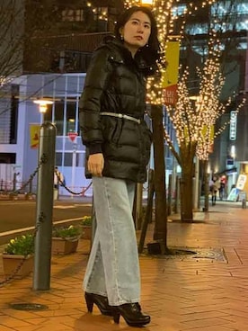 「Levi's（リーバイス）のアイテム（ダウンジャケット/コート）」を使った、リーバイス STAFF WOMENさん（レディース・167cm）の冬コーディネート