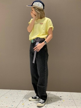 「Levi's（リーバイス）のアイテム（帽子）」を使った、リーバイス STAFF WOMENさん（レディース・160cm）の夏コーディネート