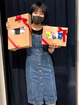 「Levi's（リーバイス）のアイテム（ワンピース/ドレス）」を使った、リーバイス STAFF WOMENさん（レディース・154cm）の夏コーディネート