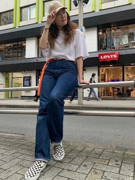 「701」｜リーバイス STAFF WOMENさん（レディース・170cm）の夏コーディネート
