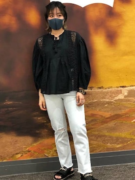「ブラウス×デニム」｜リーバイス STAFF WOMENさん（レディース・154cm）の夏コーディネート