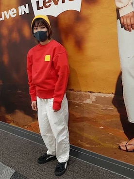 「Levi's（リーバイス）のアイテム（帽子）」を使った、リーバイス STAFF WOMENさん（レディース・154cm）の秋コーディネート