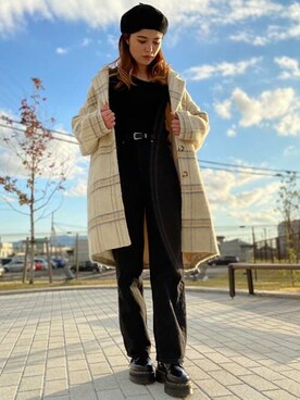 「Levi's（リーバイス）のアイテム（チェスターコート）」を使った、リーバイス STAFF WOMENさん（レディース・168cm）の秋コーディネート