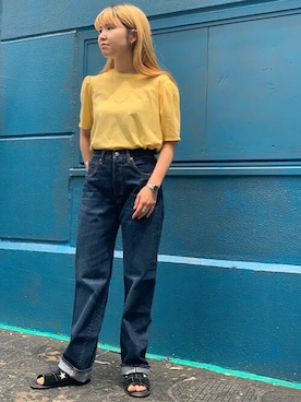 「LEVI'S VINTAGE CLOTHING（リーバイスビンテージクロージング）のアイテム（デニムパンツ）」を使った、リーバイス STAFF WOMENさん（レディース・158cm）の春コーディネート