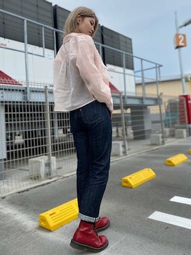 「リーバイス」｜リーバイス STAFF WOMENさん（レディース・168cm）の春コーディネート