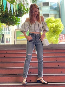 「Levi's（リーバイス）のアイテム（バッグ）」を使った、リーバイス STAFF WOMENさん（レディース・159cm）の夏コーディネート