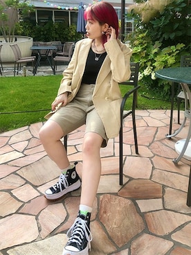「Levi's（リーバイス）のアイテム（テーラードジャケット）」を使った、リーバイス STAFF WOMENさん（レディース・158cm）の夏コーディネート