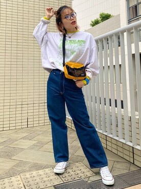 「Levi's（リーバイス）のアイテム（バッグ）」を使った、リーバイス STAFF WOMENさん（レディース・164cm）の秋コーディネート
