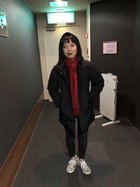 「赤マフラー」｜「アイテム（ジャケット/アウター）」を使った、yuiiiiiiさん（レディース・154cm）の冬コーディネート