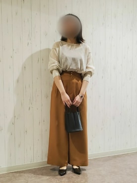 「アイテム（パンプス、グレー系）」を使った、Misakiさん（レディース・150cm）の春コーディネート