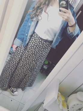 「GRL（グレイル）のアイテム（デニムジャケット）」を使った、ももか プロフ必読。さん（レディース・154cm）の春コーディネート