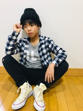 「DAISO（DAISO）のアイテム（ニットキャップ/ビーニー、ブラック系）」を使った、⁂sebu⁂さん（キッズ・140cm）の冬コーディネート