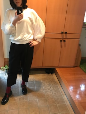 「PUAL CE CIN（ピュアルセシン）のアイテム（ニット/セーター、ホワイト系）」を使った、gialako さん（レディース）の春コーディネート