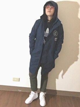 「PUMA（プーマ）のアイテム（テーラードジャケット）」を使った、C.V.さん（レディース・165cm）の冬コーディネート