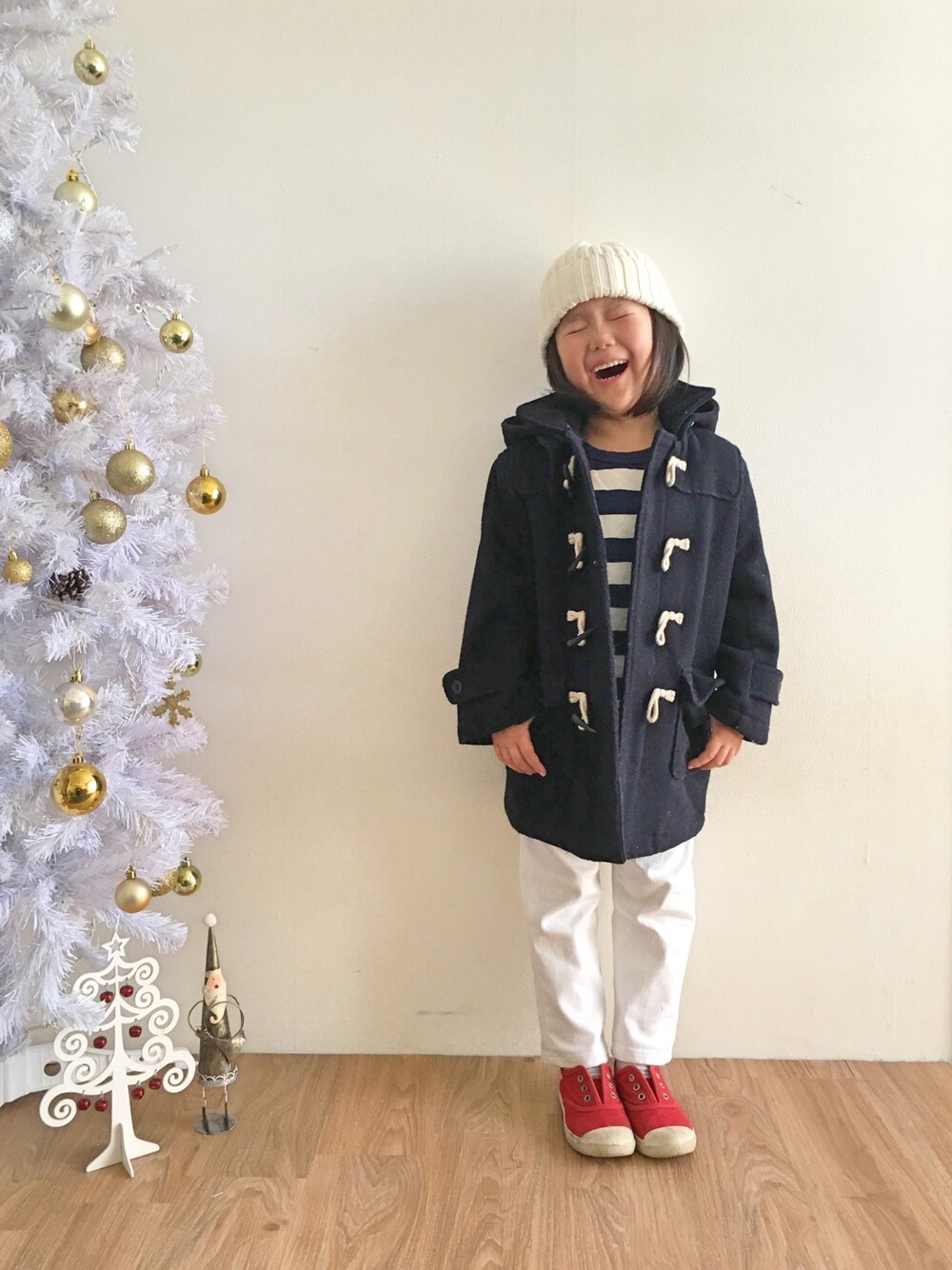 「マリン、ダッフルコート、シンプル、ボーダー、ボーイズライク、女の子、5歳」｜「GUのアイテム（ニットキャップ/ビーニー、ホワイト系）」を使った、kanadayさん（キッズ・110cm）の冬コーディネートの1枚目の写真