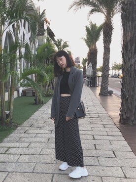 「PULL&BEAR（プルアンドベア）のアイテム（テーラードジャケット）」を使った、鳳梨罐頭さん（レディース・162cm）の秋コーディネート
