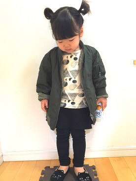 「UNIQLO（ユニクロ）のアイテム（ナイロンジャケット）」を使った、YuSeCiさん（キッズ・90cm）の冬コーディネート