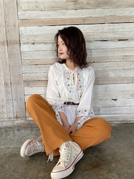 「アイテム（パンツ、オレンジ系）」を使った、木村 星南（せな）さん（レディース・162cm）の春コーディネート