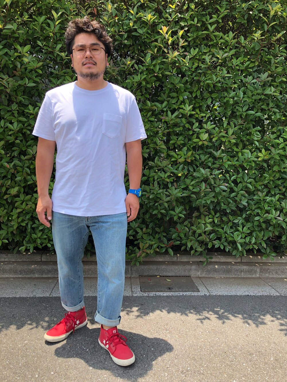 「白Tシャツ、ポケットＴシャツ、白Tジーパン、ZOZO、ZOZOTシャツ、zozoデニム、XLARGE、コンバース、G-SHOCK、ジーパン」｜「ZOZOのクルーネックポケットTシャツ（パターンオーダー）／ホワイト［MEN］（Tシャツ/カットソー、ホワイト系）」を使った、gunken5さん（メンズ・170cm）の夏コーディネートの1枚目の写真