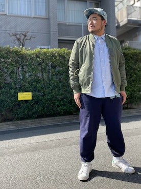 「オックスフォードシャツ」｜「アイテム（ブルゾン）」を使った、gunken5さん（メンズ・171cm）の春コーディネート