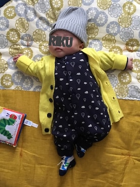 「生後3ヶ月」｜「アイテム（帽子）」を使った、Rikuさん（キッズ・60cm）の春コーディネート