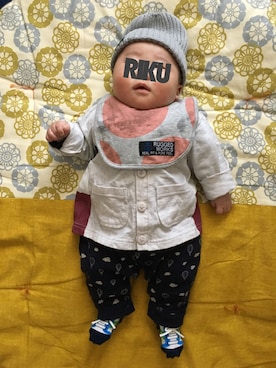 「生後3ヶ月」｜「アイテム（帽子）」を使った、Rikuさん（キッズ・60cm）の春コーディネート