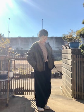 「黒リュック」｜「アイテム（ブルゾン）」を使った、NANAEさん（レディース・155cm）の冬コーディネート
