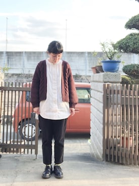 「ケーブルカーディガン」｜「アイテム（その他シューズ）」を使った、NANAEさん（レディース・155cm）の春コーディネート