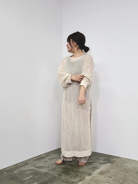 透かし編みメッシュニットワンピースを使った人気ファッションコーディネート Wear