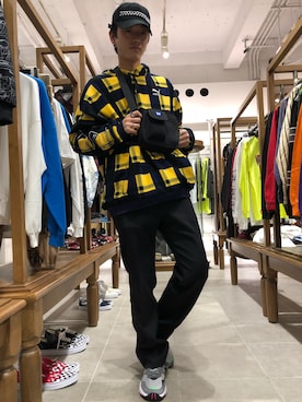 「WHITELAND（ホワイトランド）のアイテム（ボディバッグ/ウエストポーチ）」を使った、大輝さん（メンズ・174cm）の冬コーディネート