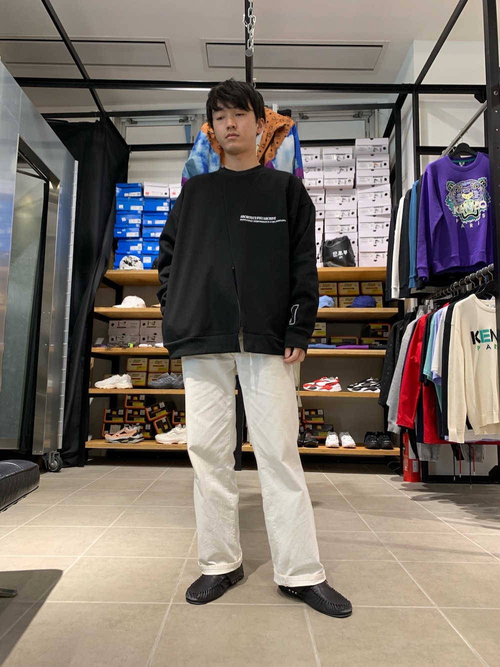 「スウェット、ブラック、LHP、ワイドパンツ、おしゃれさんと繋がりたい、はるコーデ、ootdtw、いいね、save、フォローお願いします🤑、A4A、lhp 原宿」｜「L.H.PのA4A/エーフォーエー/FAKE ZIP CREW/ジップクルーネックスウェット（スウェット、ブラック系）」を使った、大輝さん（メンズ・174cm）の春コーディネートの1枚目の写真