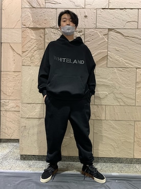 「WHITELAND（ホワイトランド）のWHITELAND/ホワイトランド/プリントパーカー（パーカー）」を使った、大輝さん（メンズ・174cm）の冬コーディネート