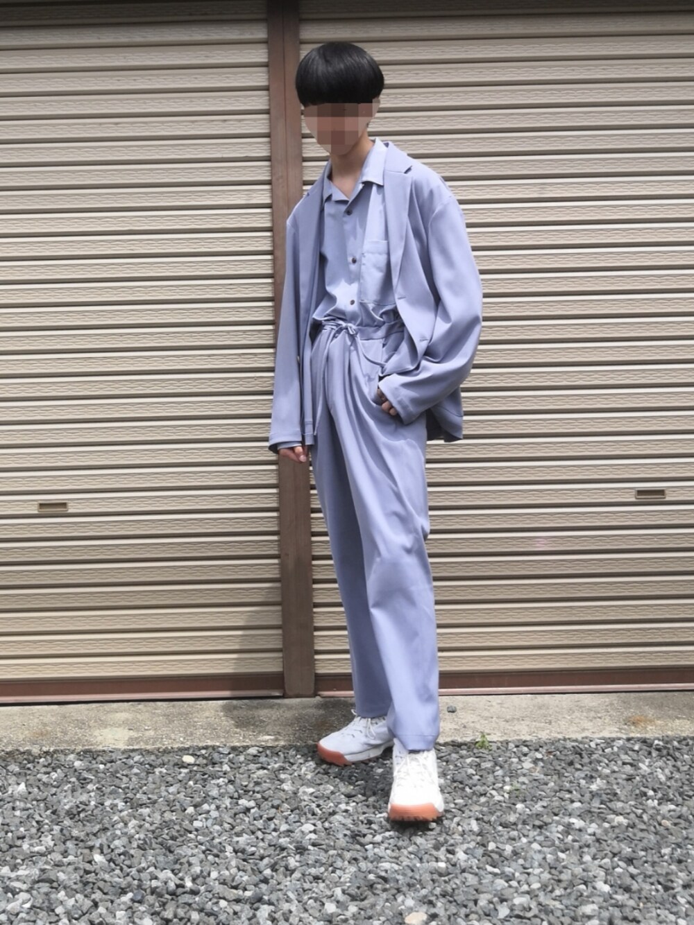 「キッズコーデ、春夏コーデ、夏コーデ、セットアップ、韓国ファッション、スニーカー、休日スタイル、おしゃれさんと繋がりたい、いいね、save、フォローお願いします🤑、shiyoh」｜「JOURNAL STANDARDのSTRETCH KARZE  / ストレッチカルゼ: スロージャケット[セットアップ対応] #（テーラードジャケット、ブルー系）」を使った、のぞみ♻️RASIC♻️さん（キッズ・172cm）の春コーディネートの1枚目の写真