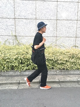 「アイテム（チノパンツ）」を使った、junya_mochizukiさん（メンズ・178cm）の夏コーディネート