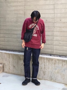 「CASIO」｜「アイテム（スウェット）」を使った、junya_mochizukiさん（メンズ・177cm）の春コーディネート